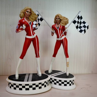 F1 racing girl resin figure