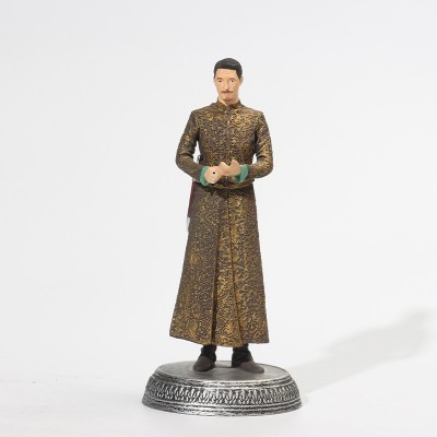 European aristocrat resin figure